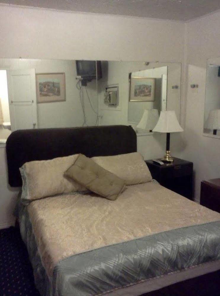 Pillow Talk Motel Wellington Eksteriør billede